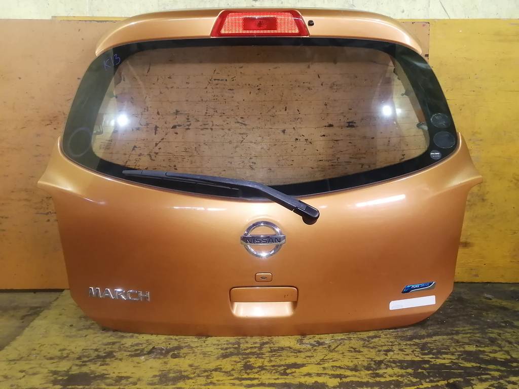 дверь 5-я Nissan March 0