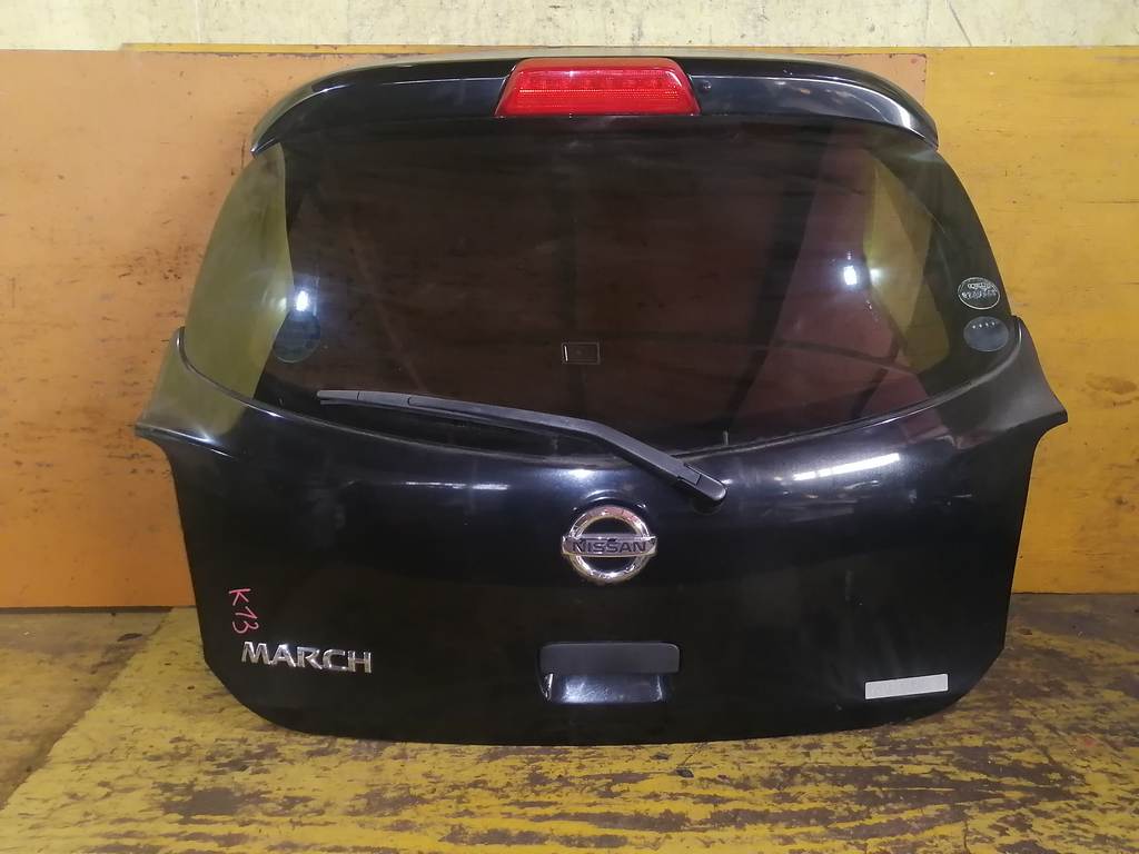 дверь 5-я Nissan March 0
