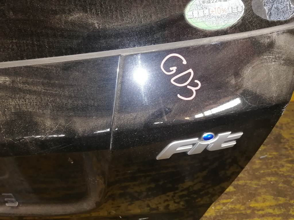 FIT GD3 ДВЕРЬ 5-Я (СПОЙЛЕР) Honda Fit 1