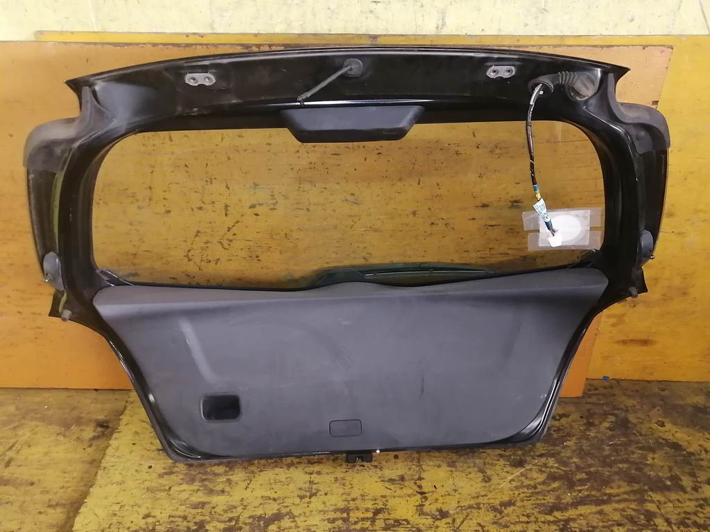 Кузов Toyota Vitz 2
