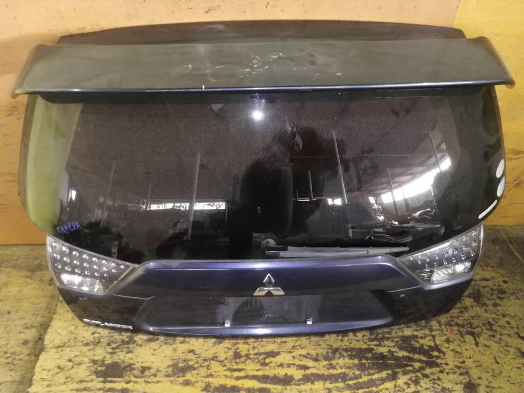 дверь 5-я Mitsubishi Outlander 0