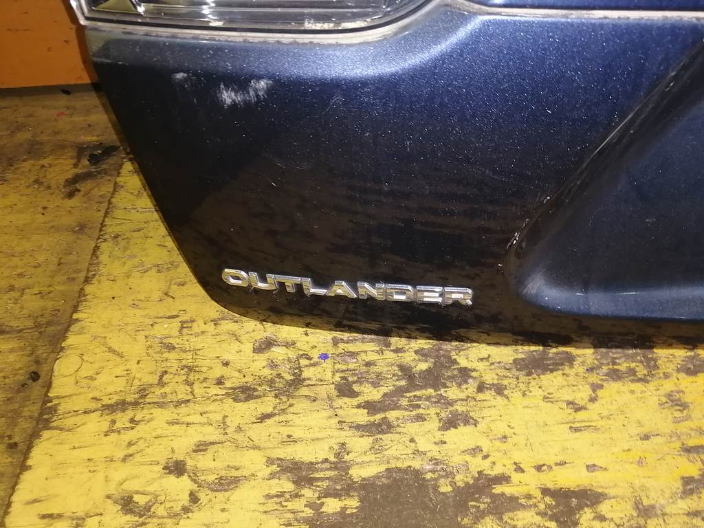 OUTLANDER CW5W ДВЕРЬ 5-Я (СПОЙЛЕР, КАМЕРА) Mitsubishi Outlander 1