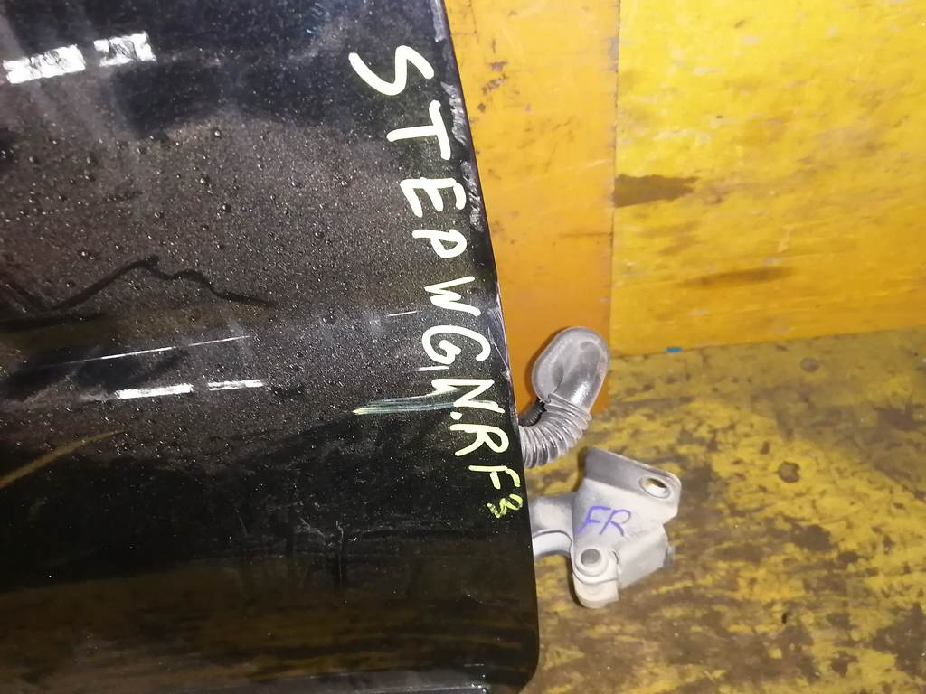 STEPWGN RF3 ДВЕРЬ ПЕРЕДНЯЯ ПРАВАЯ Honda Stepwgn 1