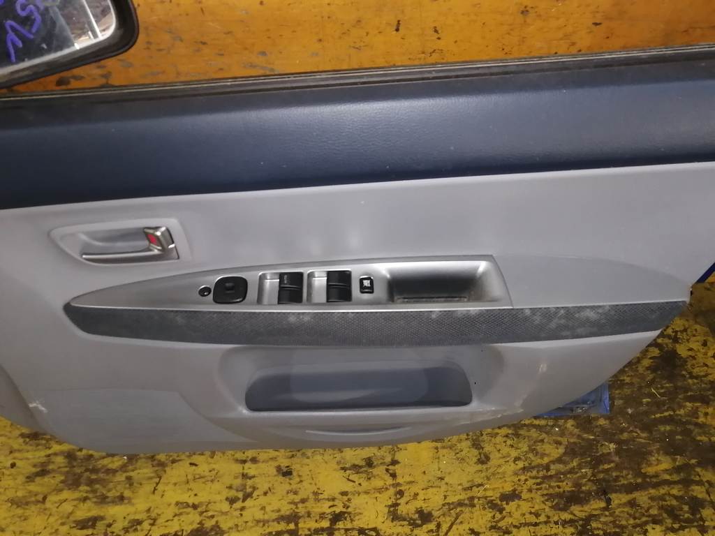 Кузов Mazda Demio 5