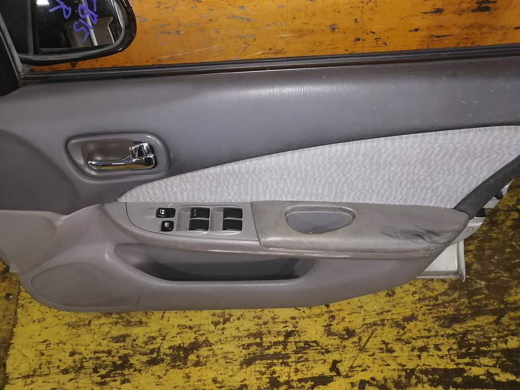 SUNNY FB15 ДВЕРЬ ПЕРЕДНЯЯ ПРАВАЯ Nissan Sunny 4