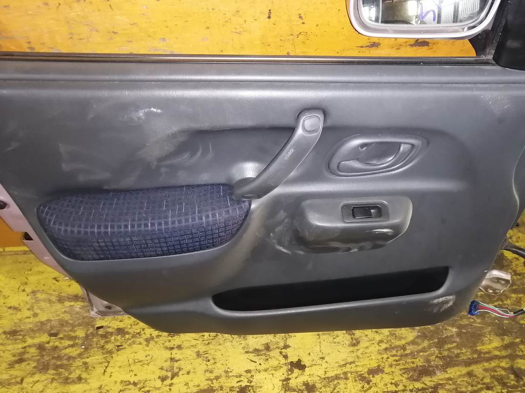SWIFT HT51S ДВЕРЬ ПЕРЕДНЯЯ ЛЕВАЯ Suzuki Swift 4