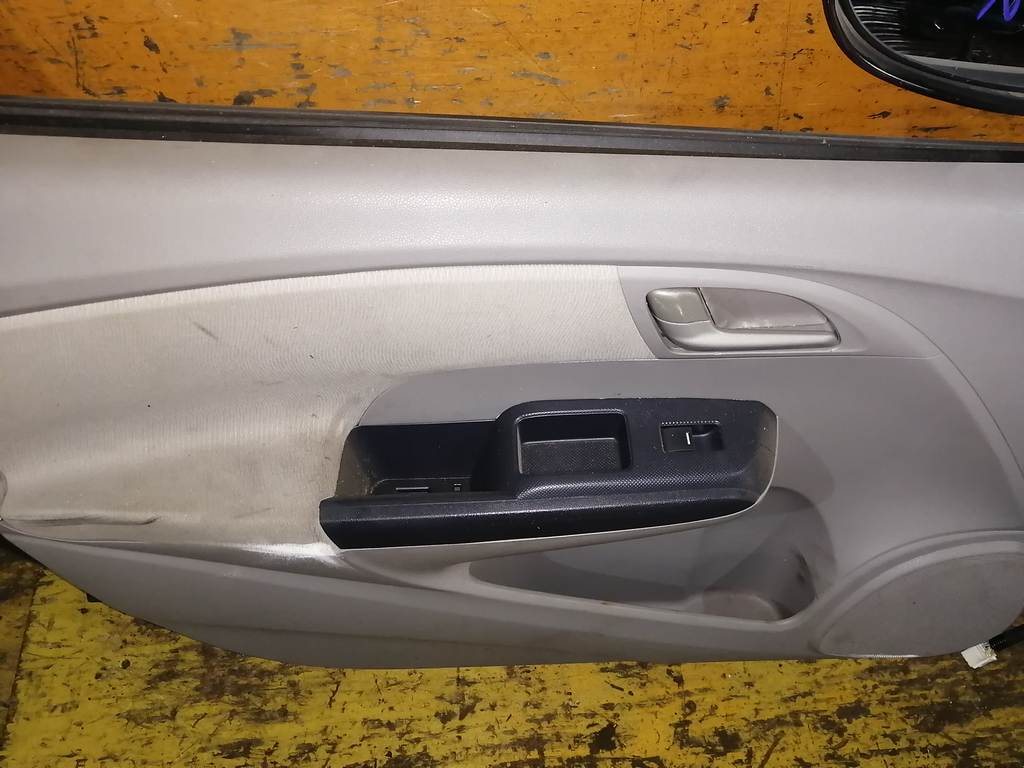 INSIGHT ZE2 ДВЕРЬ ПЕРЕДНЯЯ ЛЕВАЯ Honda Insight 4