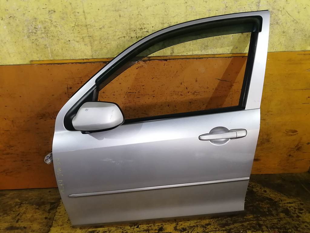 дверь Mazda Demio 0