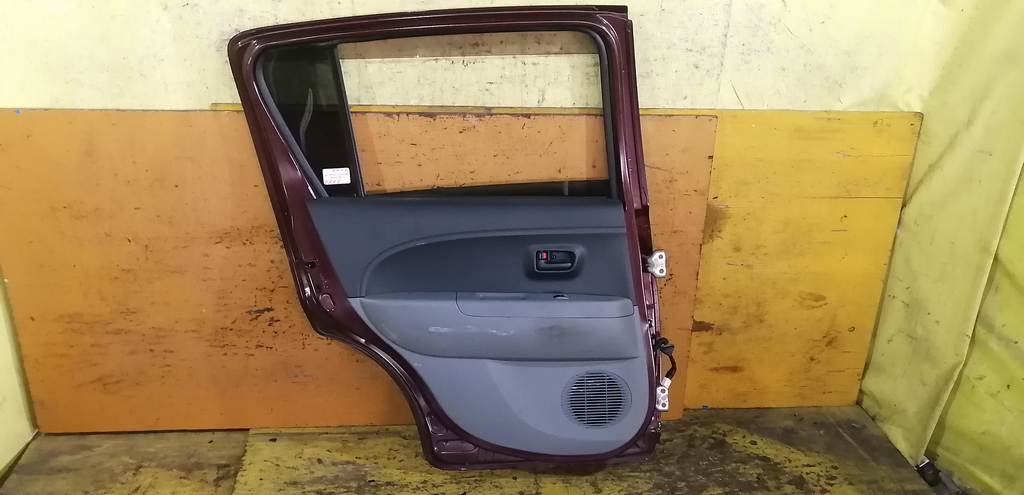 дверь Toyota Passo 3