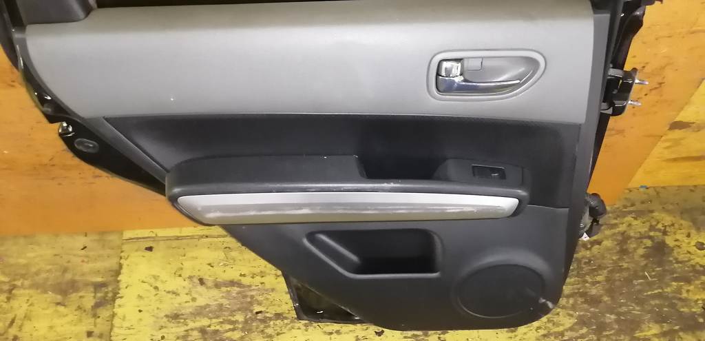 дверь Nissan X-Trail 6