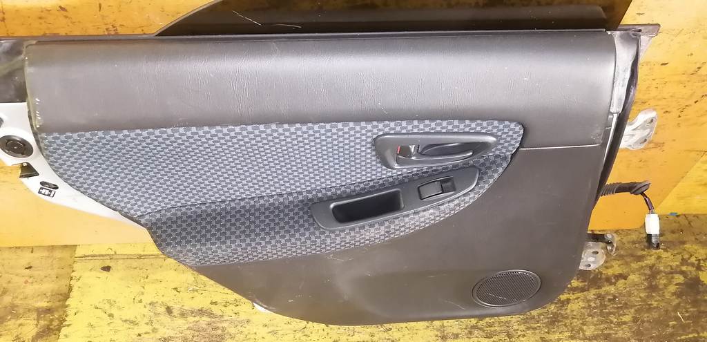 IMPREZA GD2 ДВЕРЬ ЗАДНЯЯ ЛЕВАЯ Subaru Impreza 4