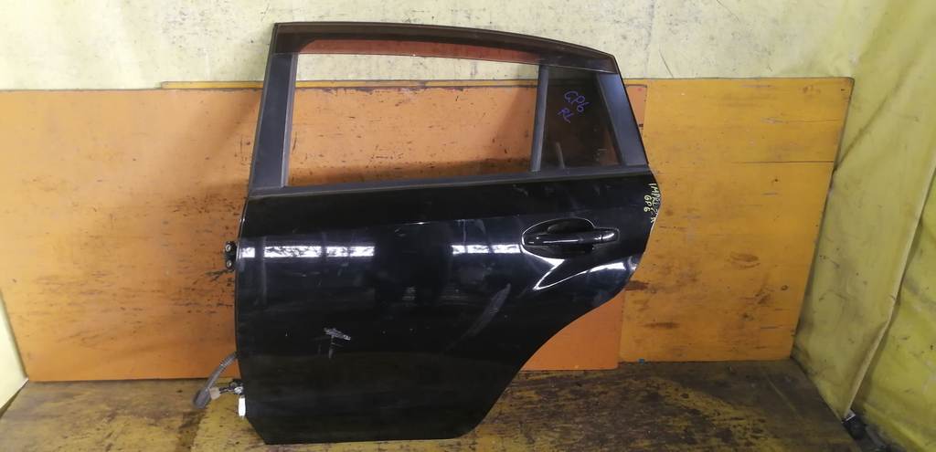 дверь Subaru Impreza 0