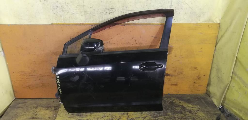 дверь Subaru Impreza 0