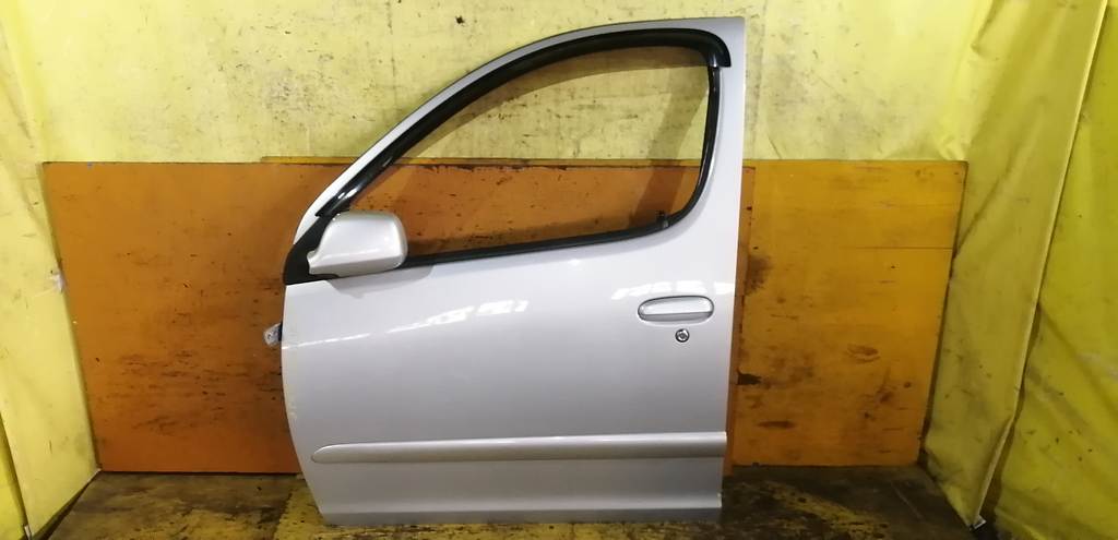 дверь Toyota Funcargo 0