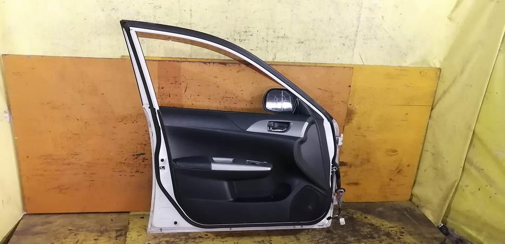 дверь Subaru Impreza 3