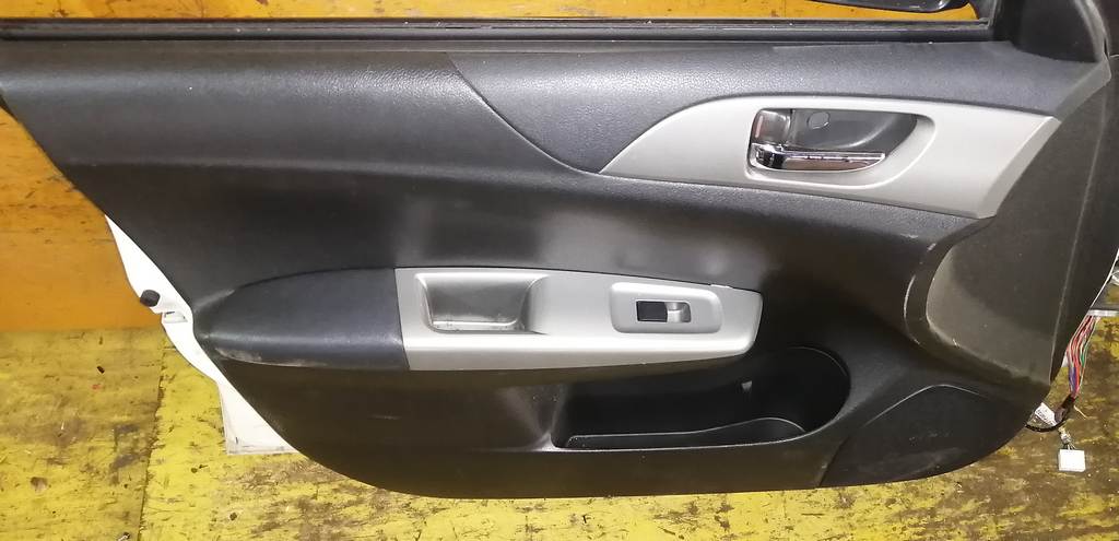 IMPREZA GH3 ДВЕРЬ ПЕРЕДНЯЯ ЛЕВАЯ Subaru Impreza 4