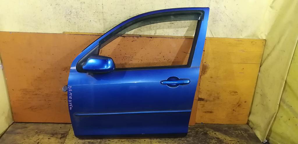 дверь Mazda Demio 0