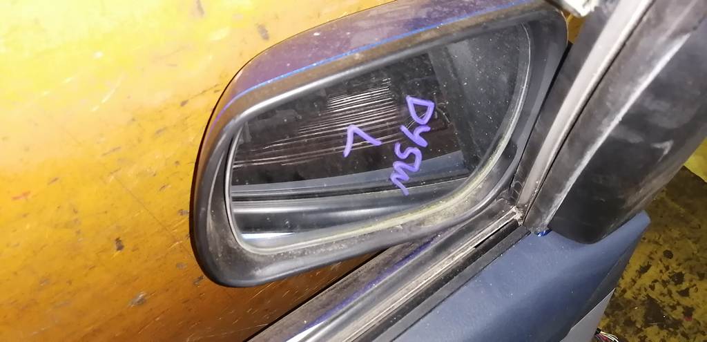 зеркало Mazda Demio 0
