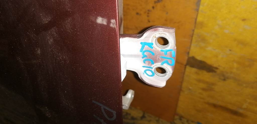 PASSO KGC10 ДВЕРЬ ПЕРЕДНЯЯ ПРАВАЯ Toyota Passo 1