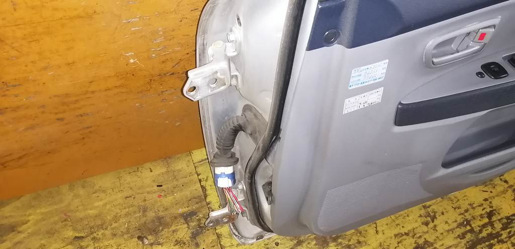 Кузов Mazda Demio 5