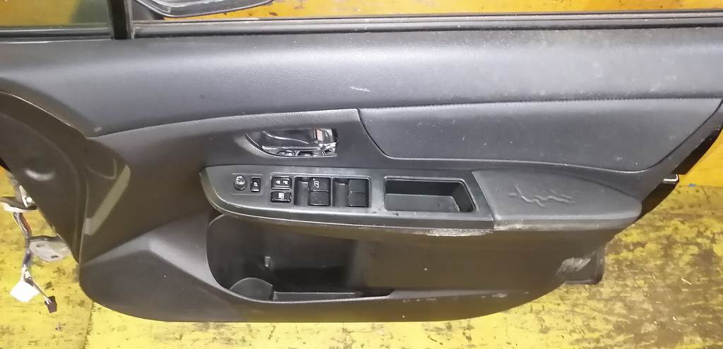 IMPREZA GP6 ДВЕРЬ ПЕРЕДНЯЯ ПРАВАЯ Subaru Impreza 4