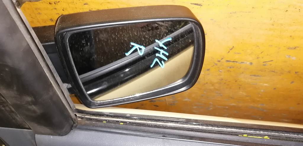 зеркало Honda Element 0
