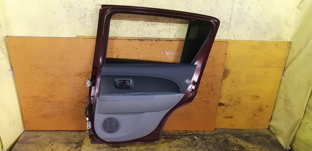 дверь Toyota Passo 3