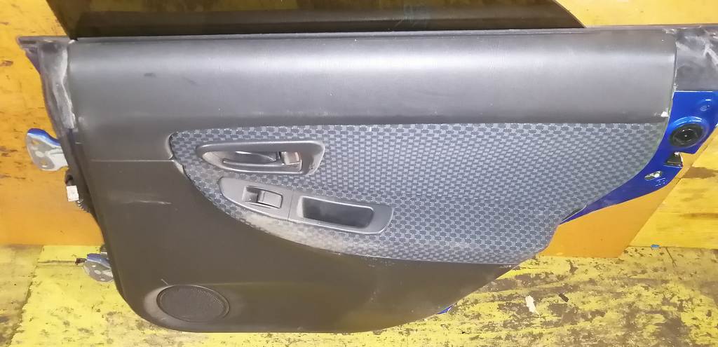 IMPREZA GG3 ДВЕРЬ ЗАДНЯЯ ПРАВАЯ Subaru Impreza 4