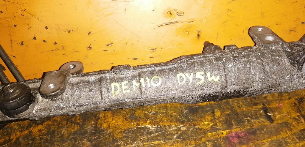DEMIO DY5W РУЛЕВАЯ РЕЙКА гидр. Mazda Demio 1