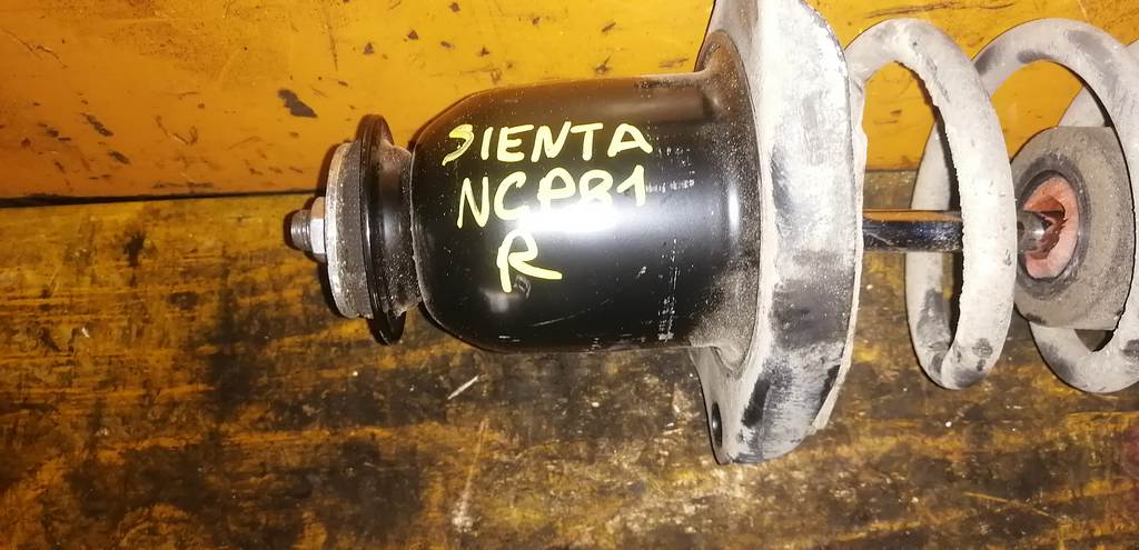 SIENTA NCP81G СТОЙКА ЗАДНЯЯ Toyota Sienta 1