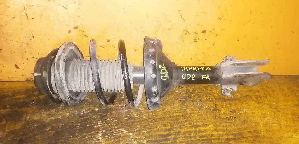 стойка Subaru Impreza 0