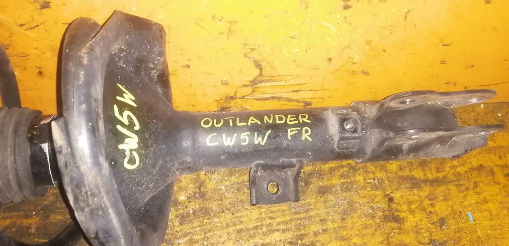 OUTLANDER CW5W СТОЙКА ПЕРЕДНЯЯ ПРАВАЯ Mitsubishi Outlander 1