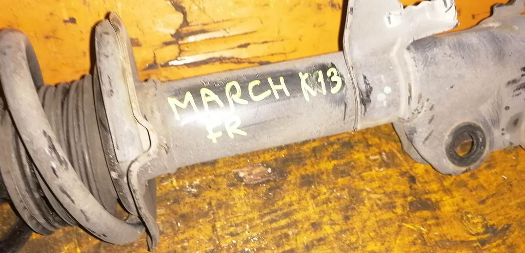 MARCH K13 СТОЙКА ПЕРЕДНЯЯ ПРАВАЯ Nissan March 1