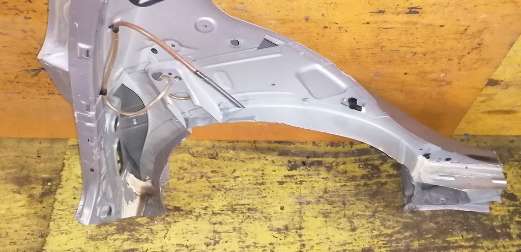 MARCH AK12 КРЫЛО ЗАДНЕЕ ЛЕВОЕ Nissan March 4