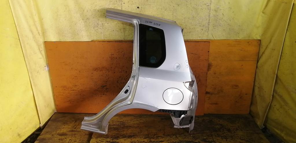 крыло Mazda Demio 0