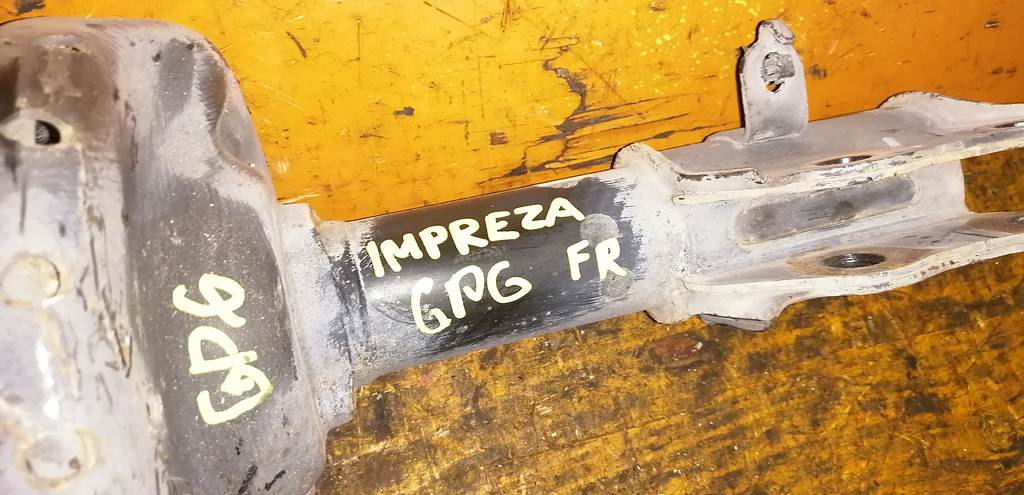 IMPREZA GP6 СТОЙКА ПЕРЕДНЯЯ ЛЕВАЯ Subaru Impreza 1