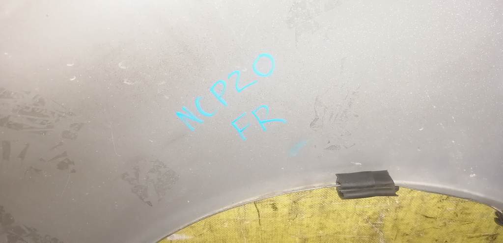 FUNCARGO NCP20 КРЫЛО ПЕРЕДНЕЕ ПРАВОЕ Toyota Funcargo 1