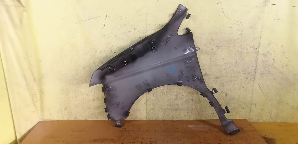 STEPWGN RF3 КРЫЛО ПЕРЕДНЕЕ ПРАВОЕ Honda Stepwgn 4