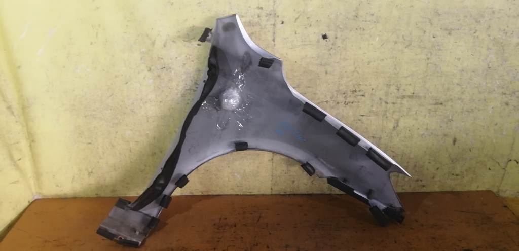 крыло Mazda Demio 3