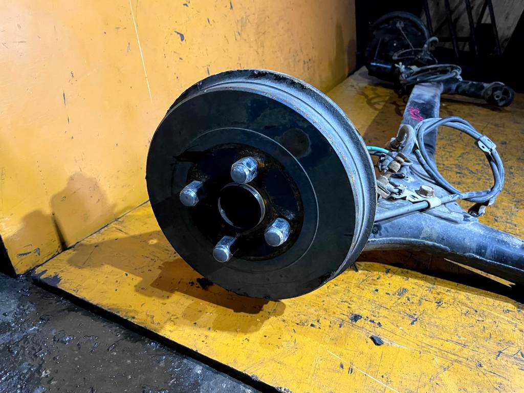 SIENTA NCP81G БАЛКА ЗАДНЯЯ В СБОРЕ ABS Toyota Sienta 1