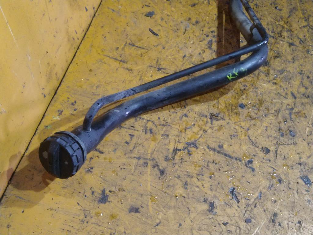 STEPWGN RF3 ЗАЛИВНАЯ ГОРЛОВИНА ТОПЛИВНОГО БАКА Honda Stepwgn 1