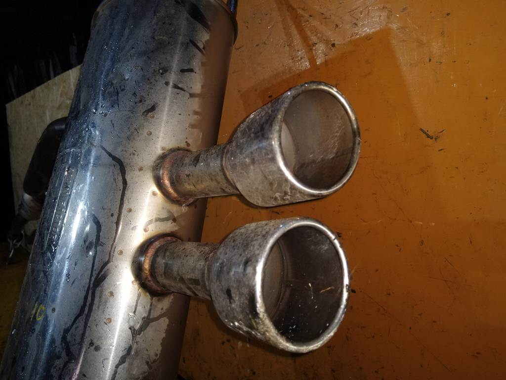 DUALIS NJ10 FUJITSUBO GIKEN CO.LTD ГЛУШИТЕЛЬ Nissan Dualis 1