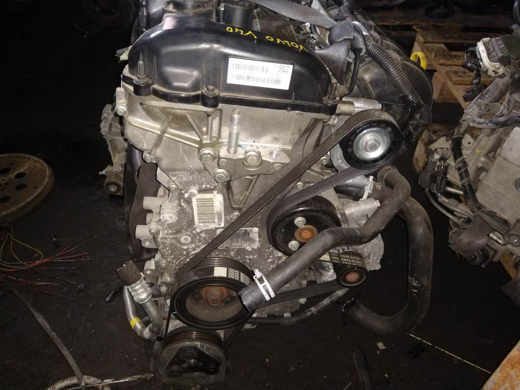 B4204S3 №166507 ДВИГАТЕЛЬ,цена за голый мотор Volvo S40 1