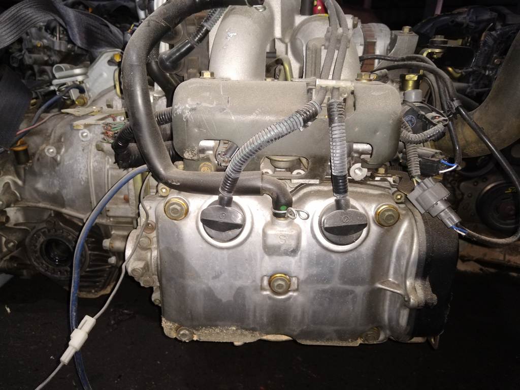 Двигатель Subaru Forester 2