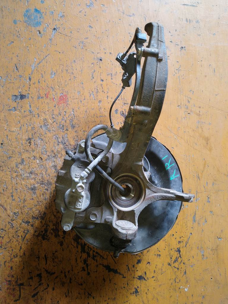 Подвеска Honda Elysion 2