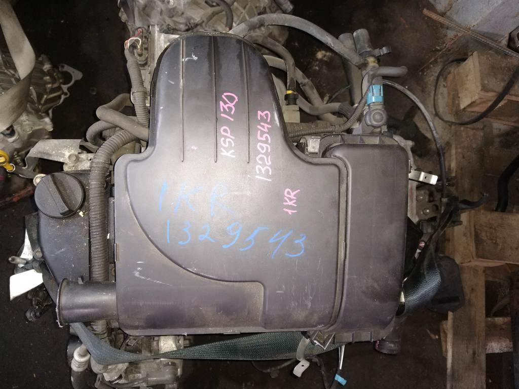 двигатель Toyota Vitz 0