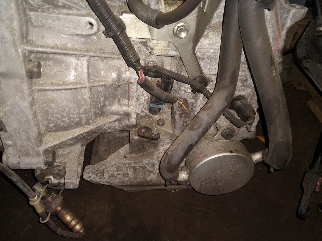 Трансмиссия Toyota Vitz 2