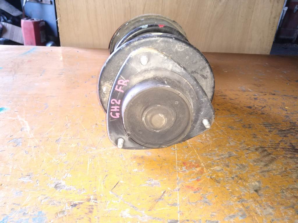IMPREZA GH2 СТОЙКА ПЕРЕДНЯЯ ПРАВАЯ Subaru Impreza 1
