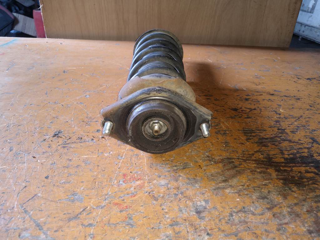IMPREZA GH2 СТОЙКА ЗАДНЯЯ Subaru Impreza 1
