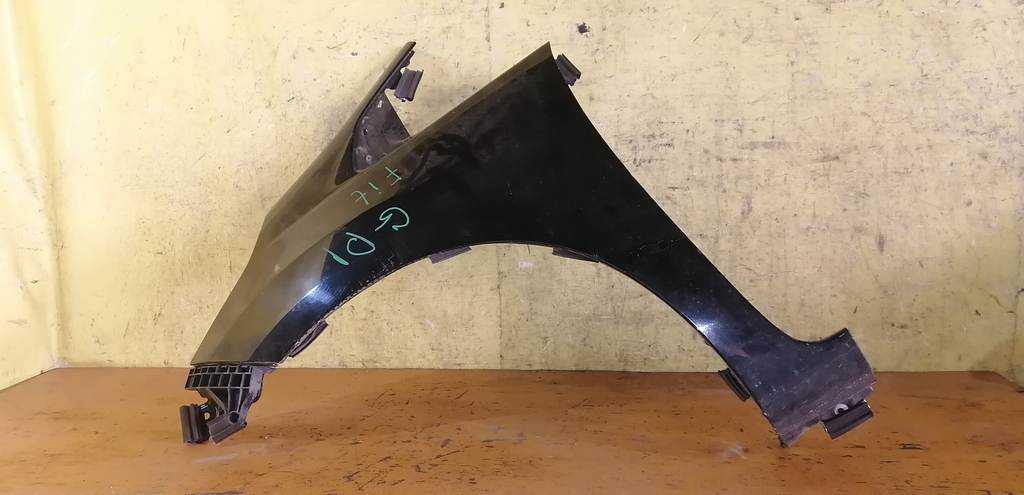 крыло Honda Fit 0